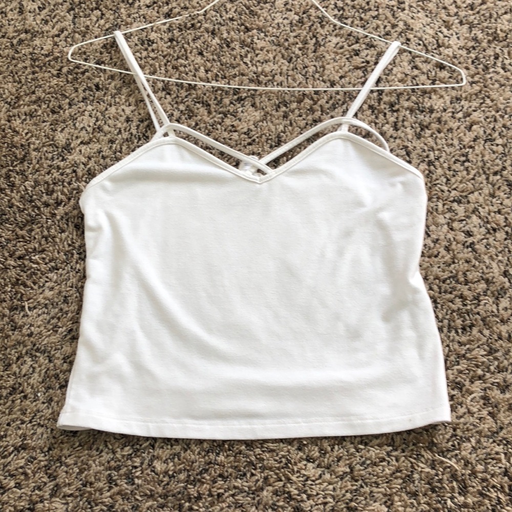criss cross cropped tank top